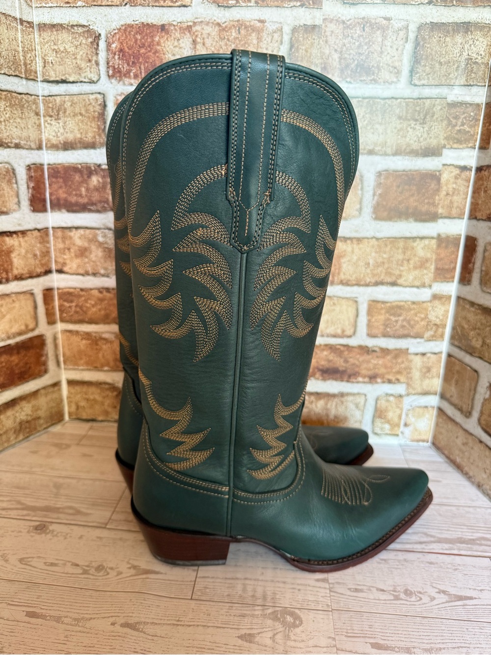 Tecovas Teal Green Embroidered Leather Heeled Cowboy Boots - Picture 4 of 7